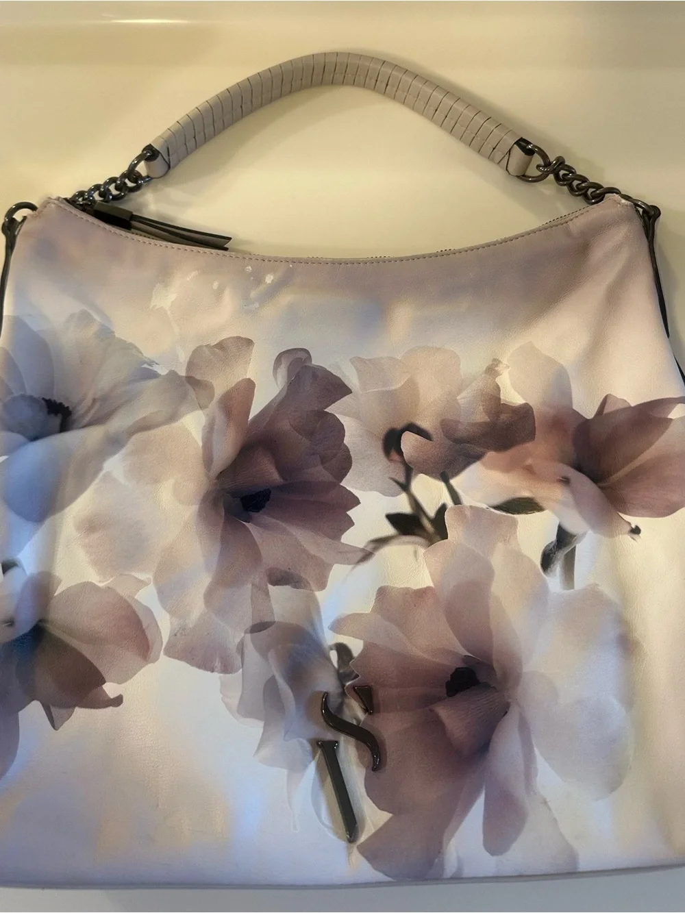 Simply Vera Wang Watercolor Floral Handbag Gunmetal Chain 14”Wx11.5”x4” EUC Hobo